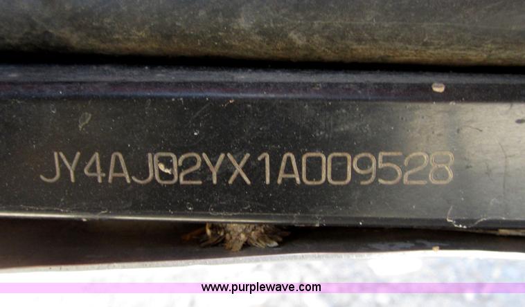 image for item B3202 2001 Yamaha Grizzly 600 ATV