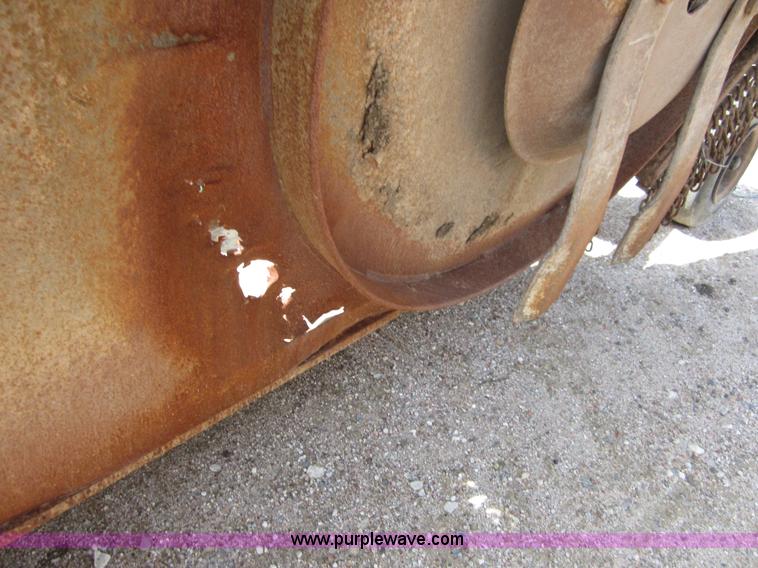 image for item B3207 1997 Shulte 15' mower