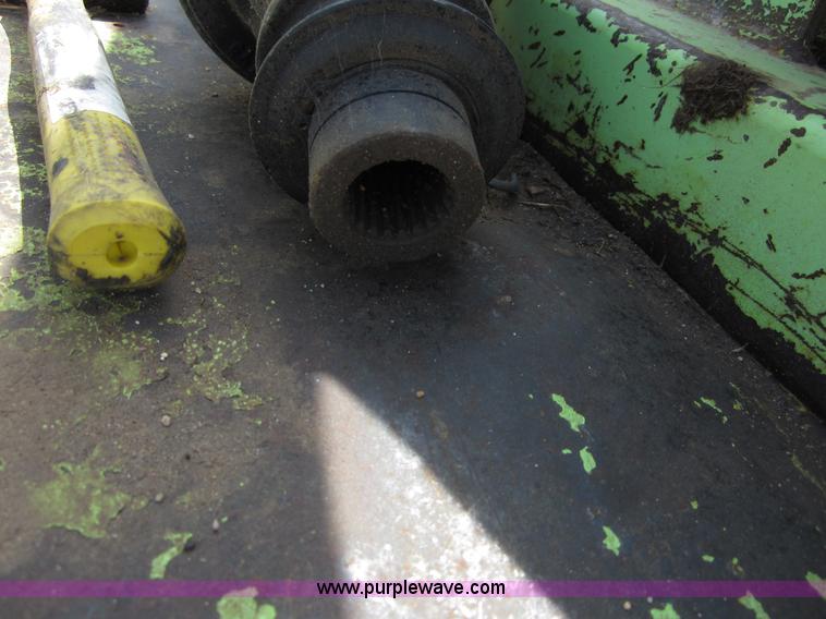 image for item B3208 1999 Shulte 15' mower