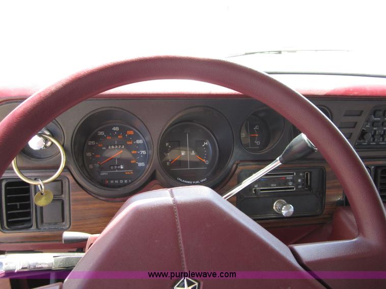 image for item B3211 1989 Dodge Ram B350 ambulance