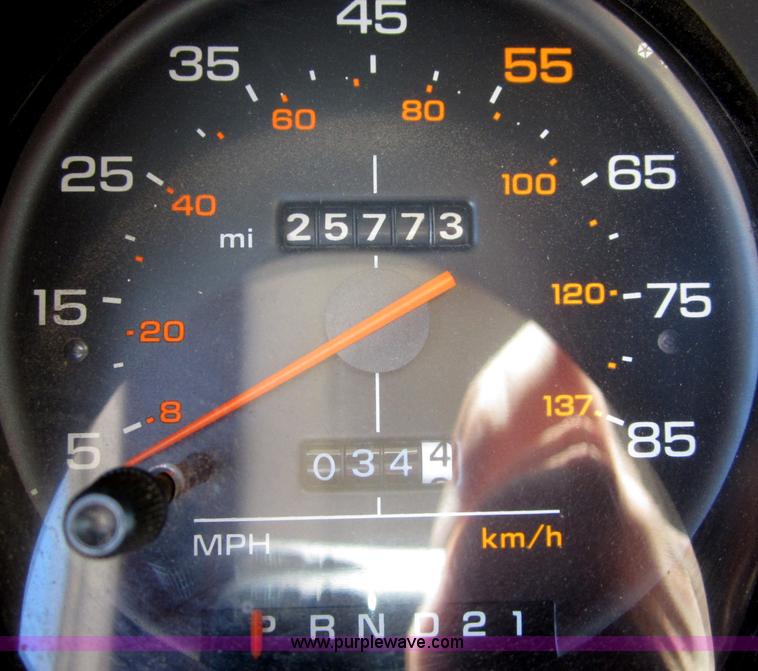 image for item B3211 1989 Dodge Ram B350 ambulance