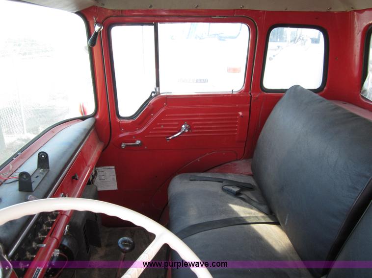image for item B3232 1973 Ford 900 pumper fire truck