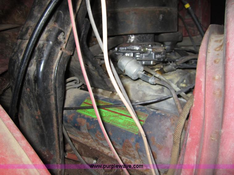 image for item B3232 1973 Ford 900 pumper fire truck