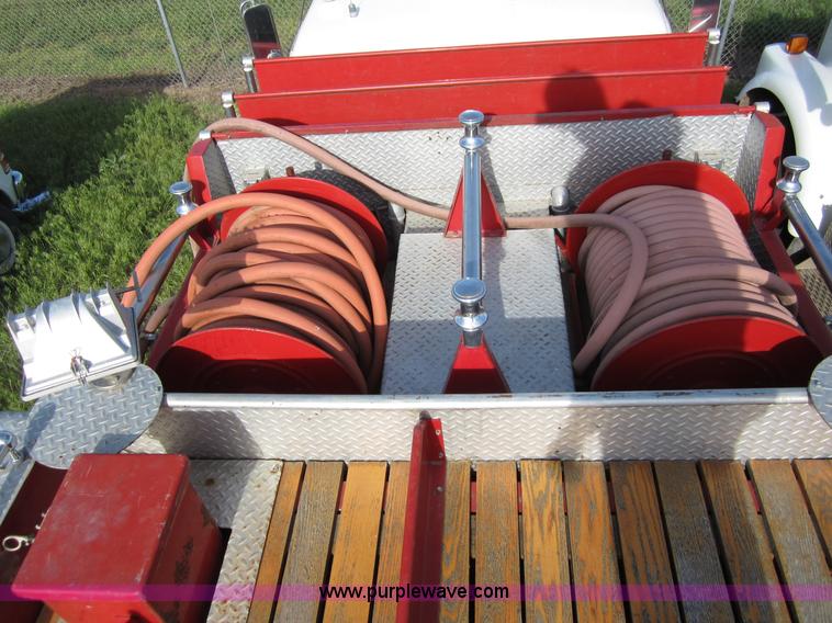 image for item B3232 1973 Ford 900 pumper fire truck