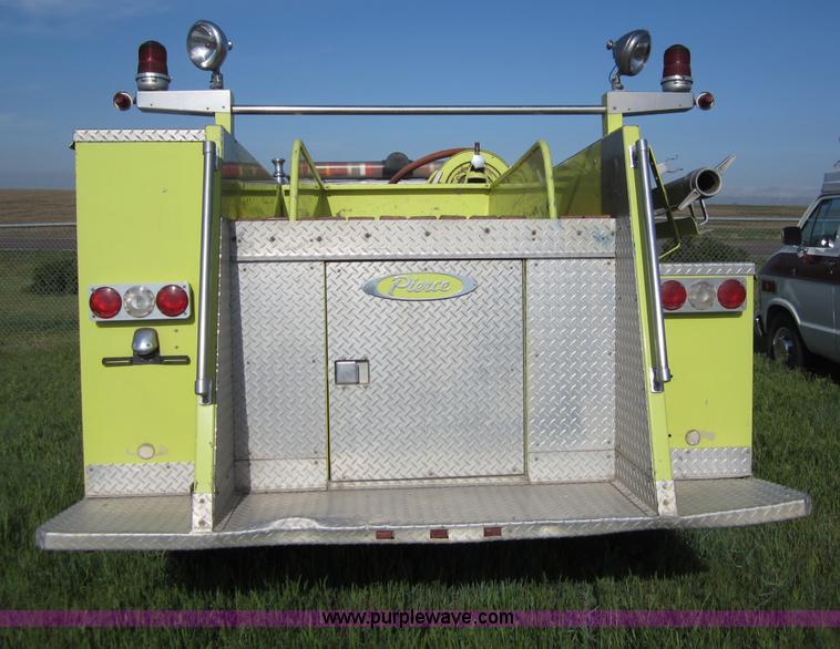 image for item B3233 1975 Dodge W30 mini pumper fire truck