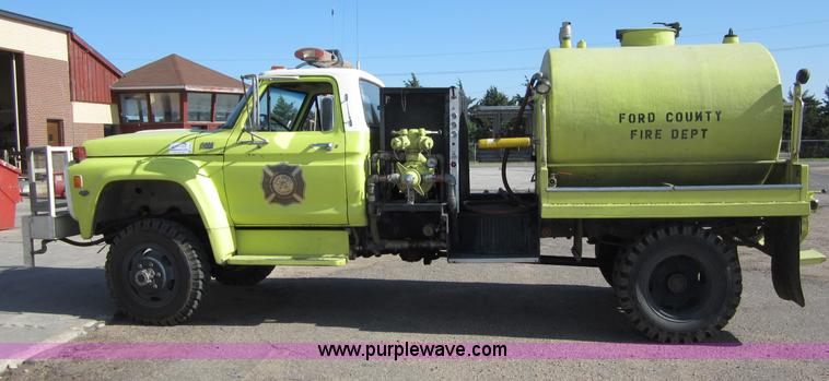 image for item B3234 1979 Ford F600 fire truck