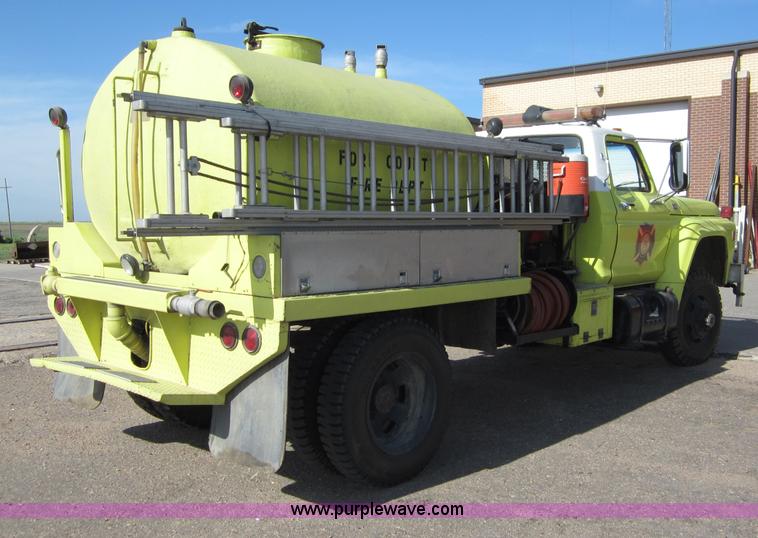 image for item B3234 1979 Ford F600 fire truck