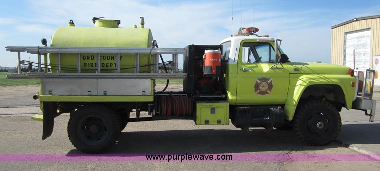 image for item B3234 1979 Ford F600 fire truck