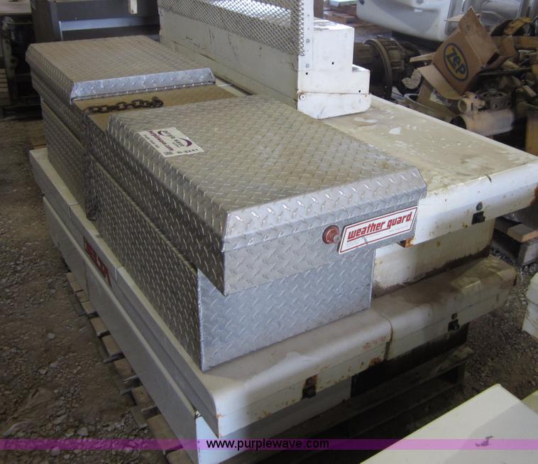 image for item B3241 (4) cross toolboxes