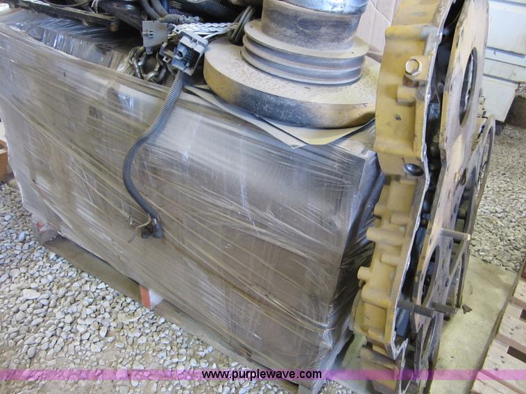 image for item B3249 Caterpillar 3406 disassembled engine