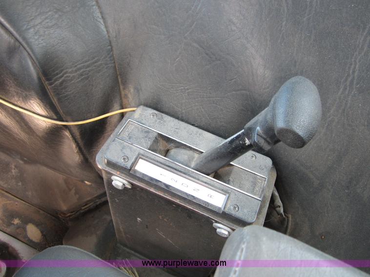 image for item B3256 1979 Kenworth tanker fire truck