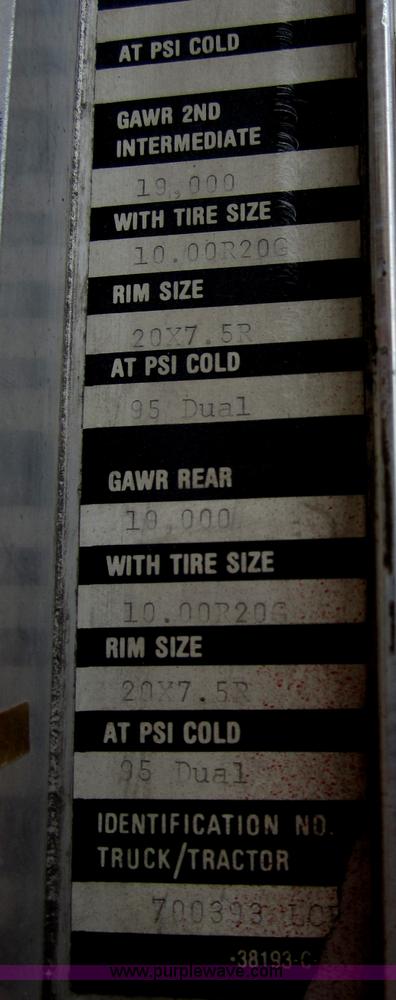 image for item B3256 1979 Kenworth tanker fire truck