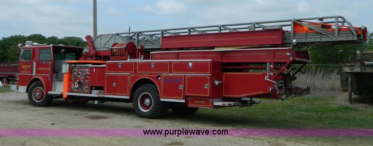 image for item B3672 1973 American LaFrance 100' ladder truck