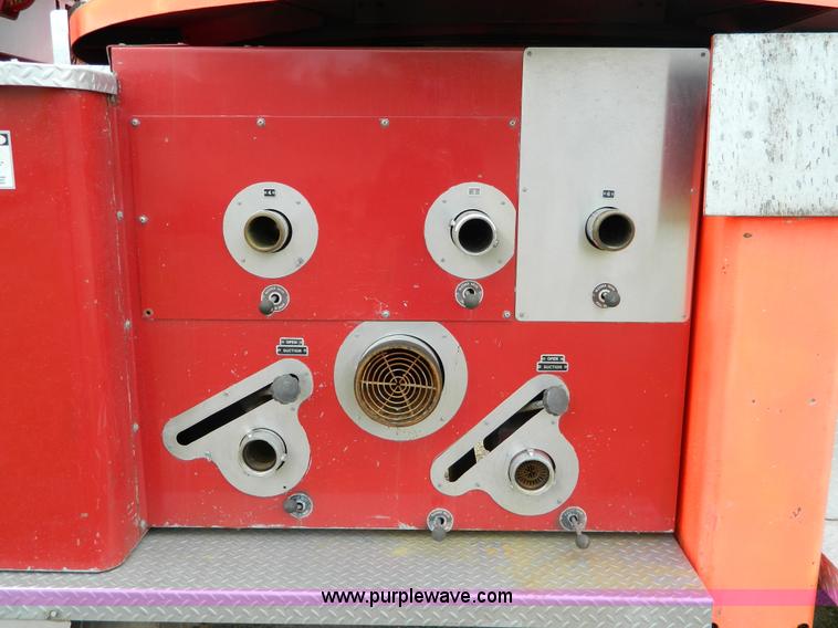 image for item B3672 1973 American LaFrance 100' ladder truck