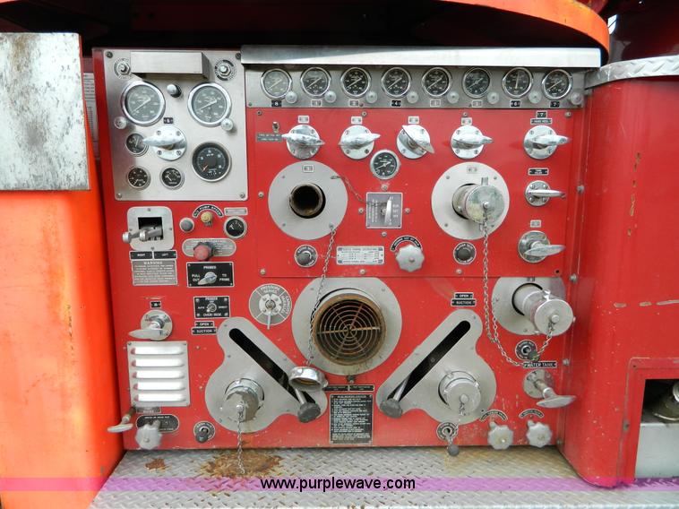 image for item B3672 1973 American LaFrance 100' ladder truck