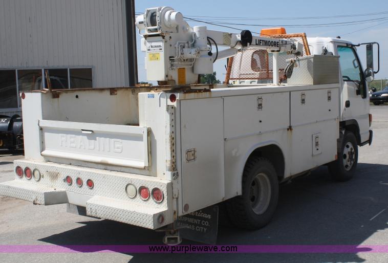image for item B6741 1998 Isuzu service truck