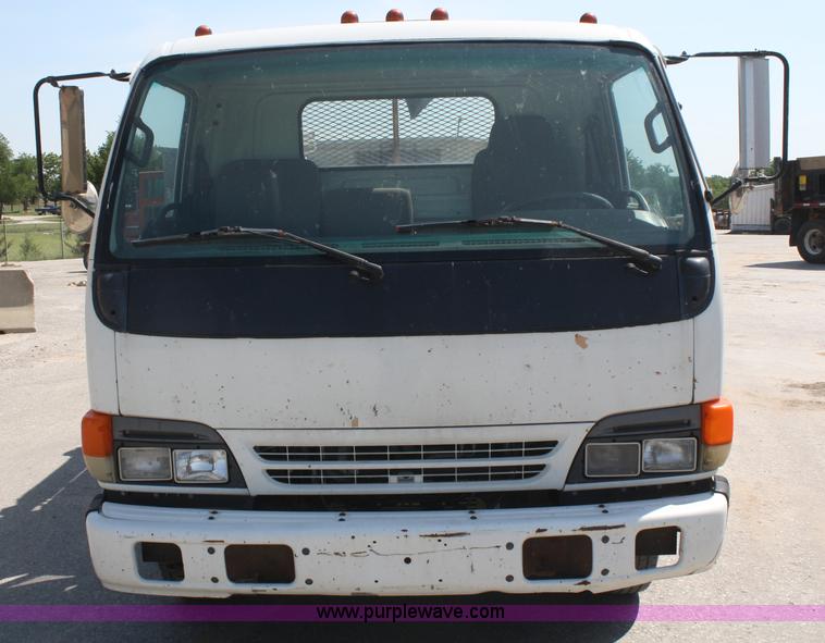 image for item B6741 1998 Isuzu service truck