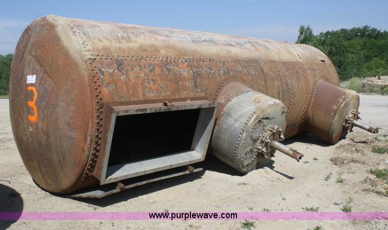 image for item B6778 23'L x 8'W steel tank