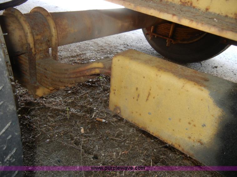 image for item D4078 1986 Load King 92TT 24' tip construction trailer