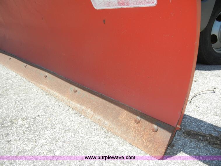 image for item D4082 2003 GMC 3500 dump bed pickup truck