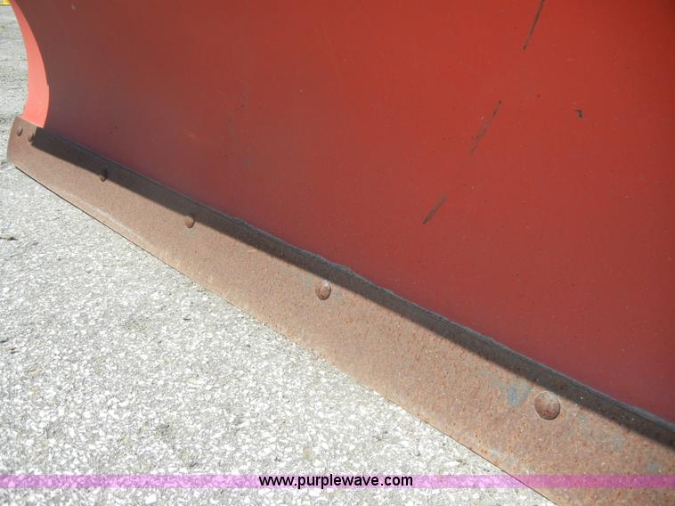 image for item D4082 2003 GMC 3500 dump bed pickup truck