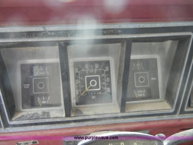 image for item D4090 1978 Ford F250 Custom utility pickup truck