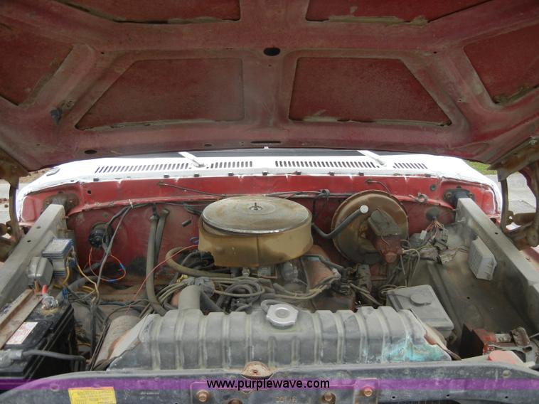 image for item D4090 1978 Ford F250 Custom utility pickup truck