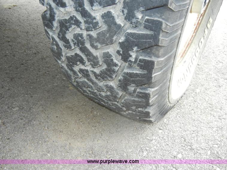 image for item D4090 1978 Ford F250 Custom utility pickup truck