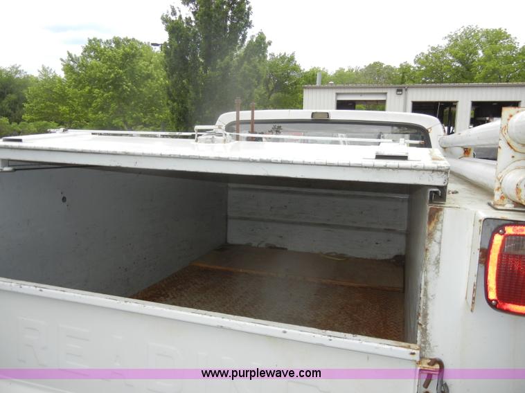 image for item D4090 1978 Ford F250 Custom utility pickup truck