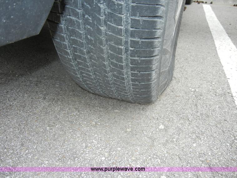 image for item D4091 1996 Ford Aerostar XLT van