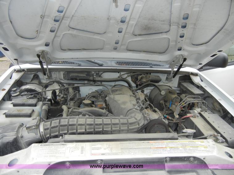 image for item D4093 1998 Ford Explorer SUV