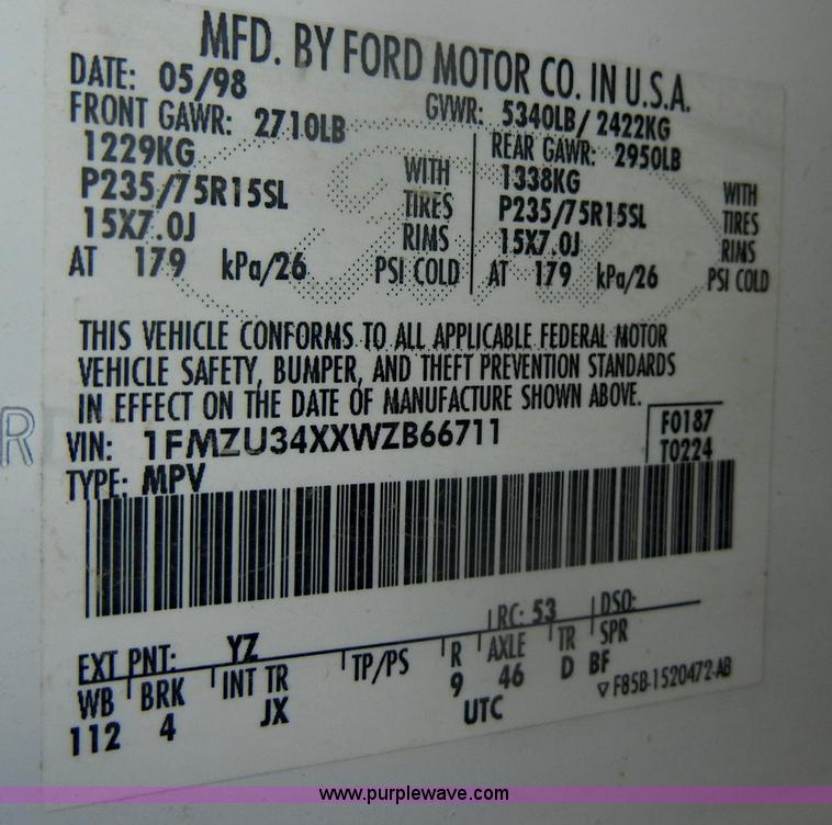 image for item D4093 1998 Ford Explorer SUV