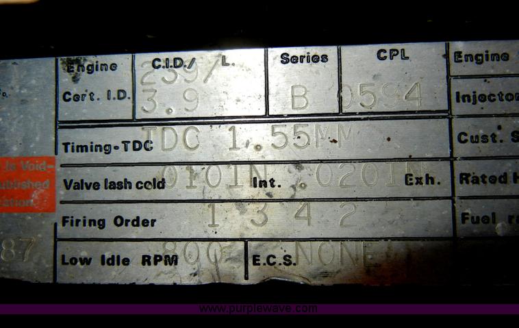 image for item D4098 1988 Hyster C832A pad foot roller