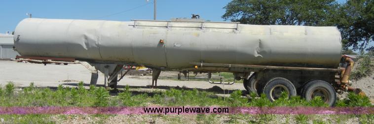 image for item D4101 1966 Standard Steel Works water tanker