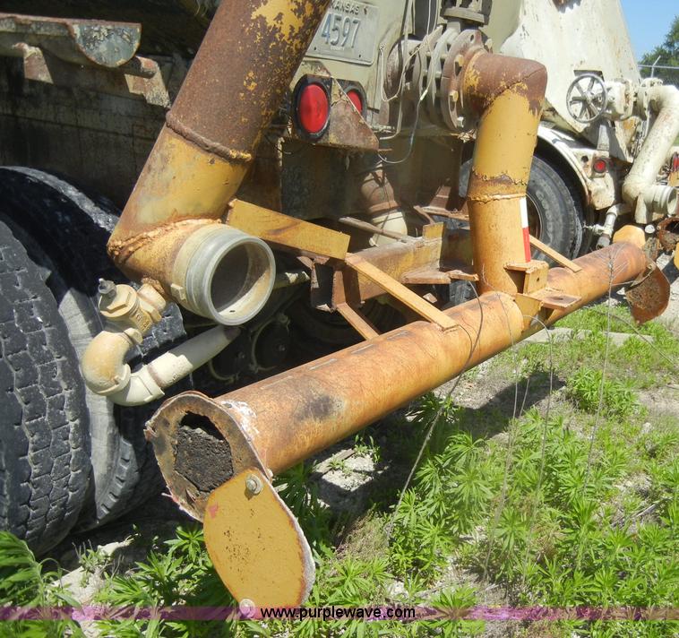 image for item D4101 1966 Standard Steel Works water tanker