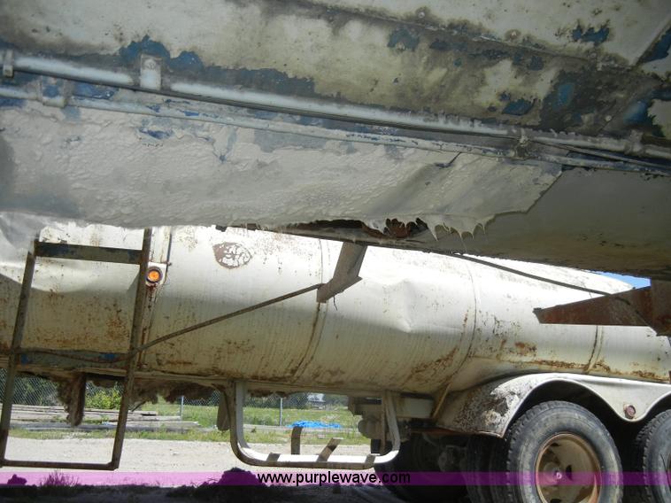 image for item D4101 1966 Standard Steel Works water tanker