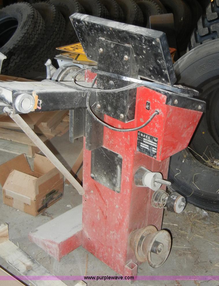 image for item D4102 Coats tire machine and balancer