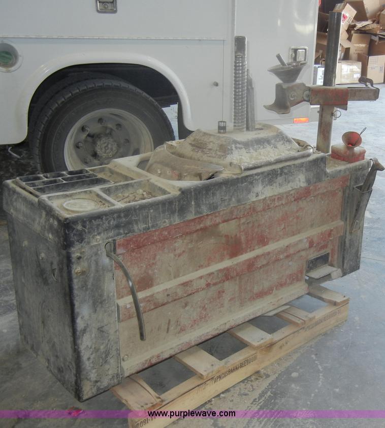 image for item D4102 Coats tire machine and balancer