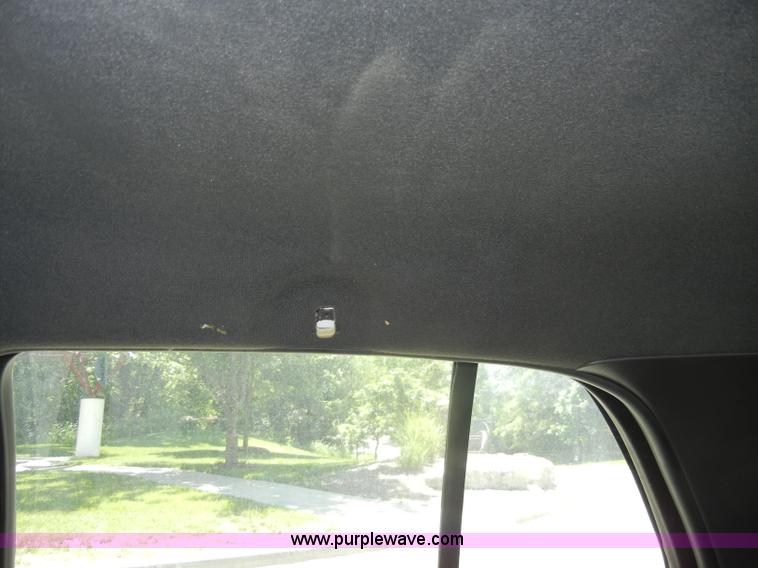 image for item D4104 2007 Ford Crown Victoria Police Interceptor