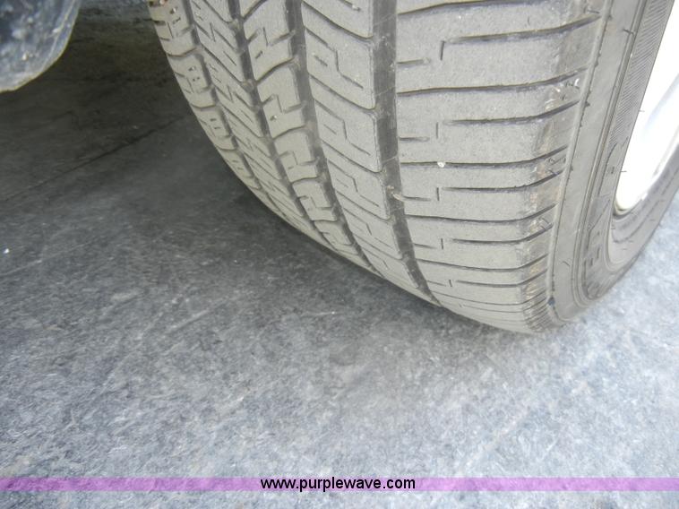 image for item D4104 2007 Ford Crown Victoria Police Interceptor