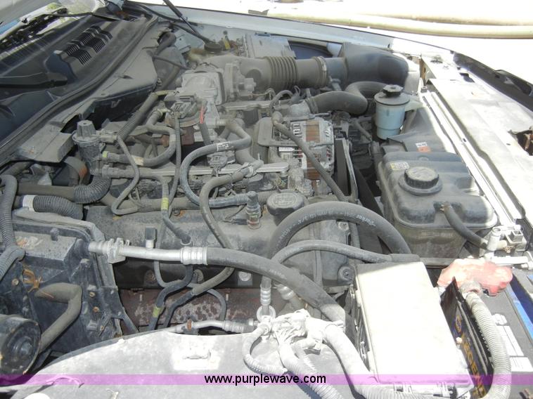 image for item D4104 2007 Ford Crown Victoria Police Interceptor