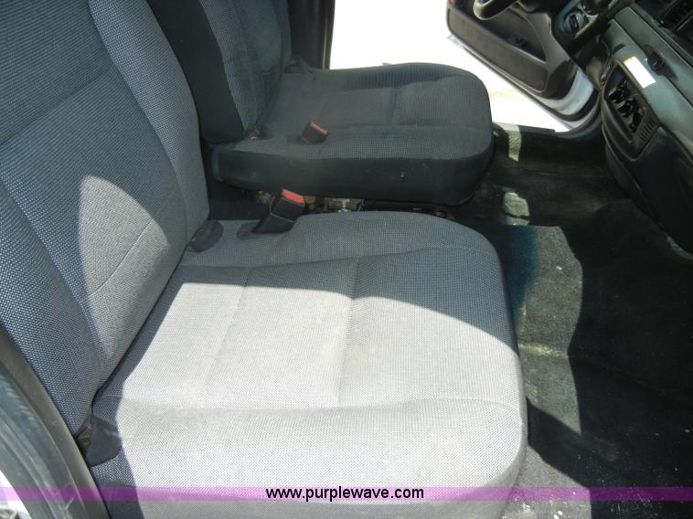 image for item D4104 2007 Ford Crown Victoria Police Interceptor