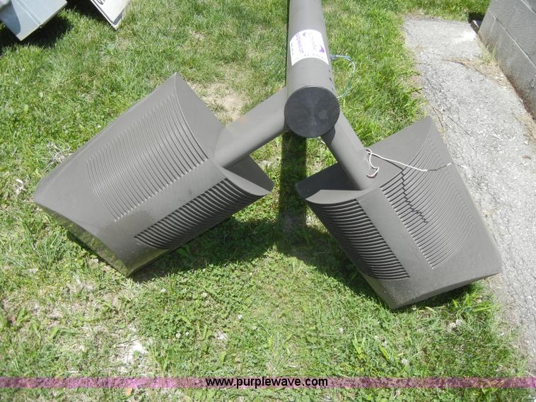 image for item D4106 Assorted light poles