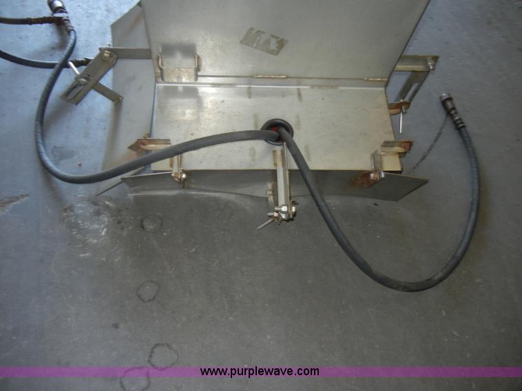 image for item D4107 Air-Flo stainless steel spreader