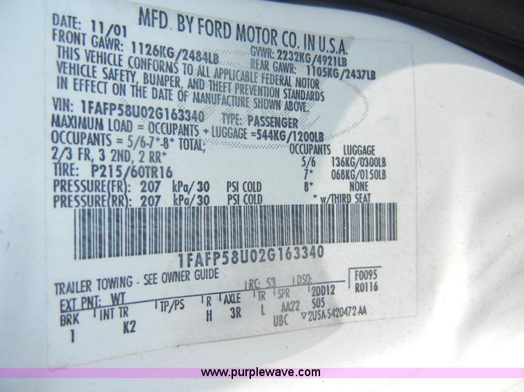 image for item D4108 2002 Ford Taurus SE
