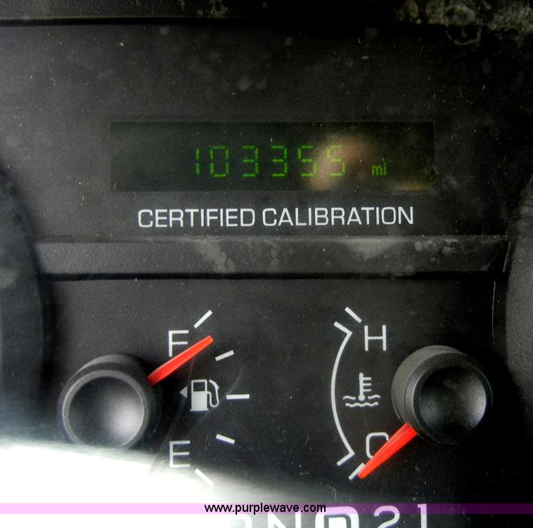 image for item D4111 2007 Ford Crown Victoria Police Interceptor