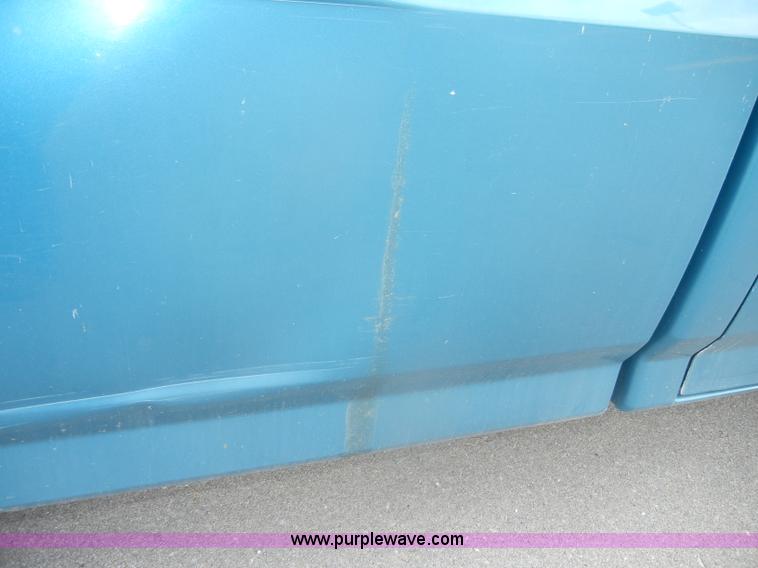 image for item D4123 1996 Ford F150 XL pickup truck