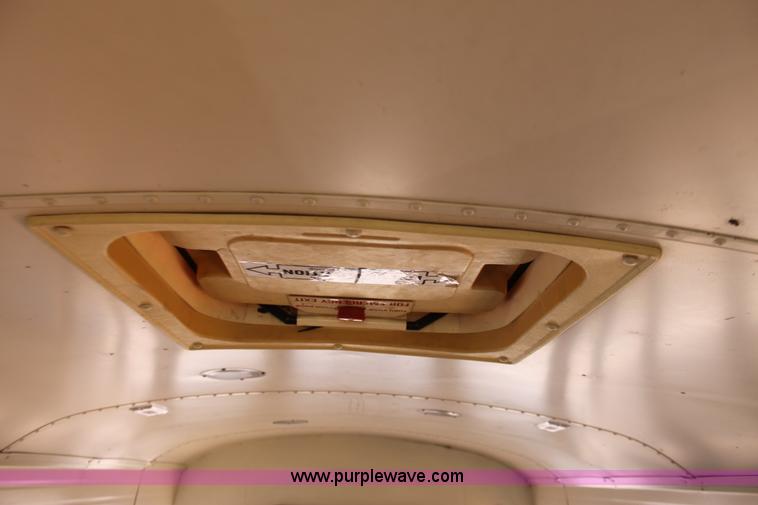 image for item D5009 1991 Blue Bird TC2000 school bus