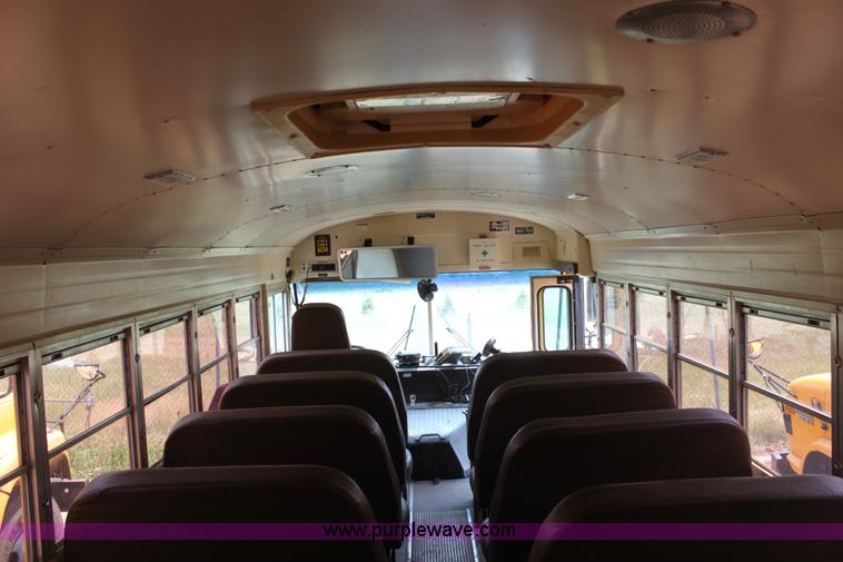image for item D5009 1991 Blue Bird TC2000 school bus