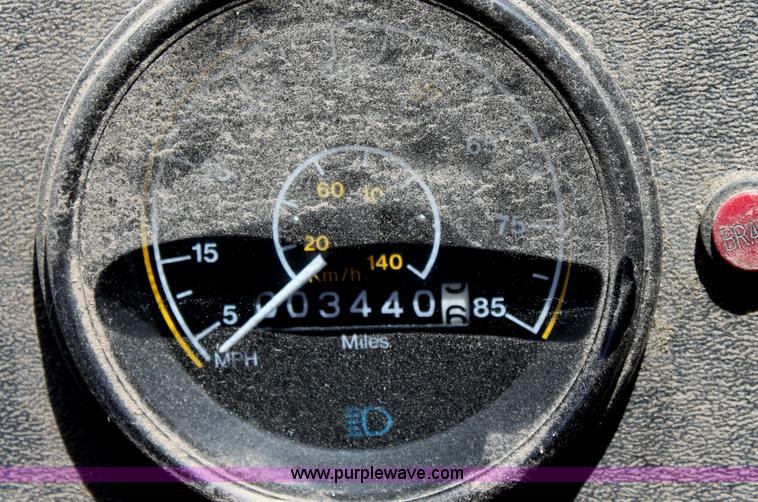 image for item D5009 1991 Blue Bird TC2000 school bus